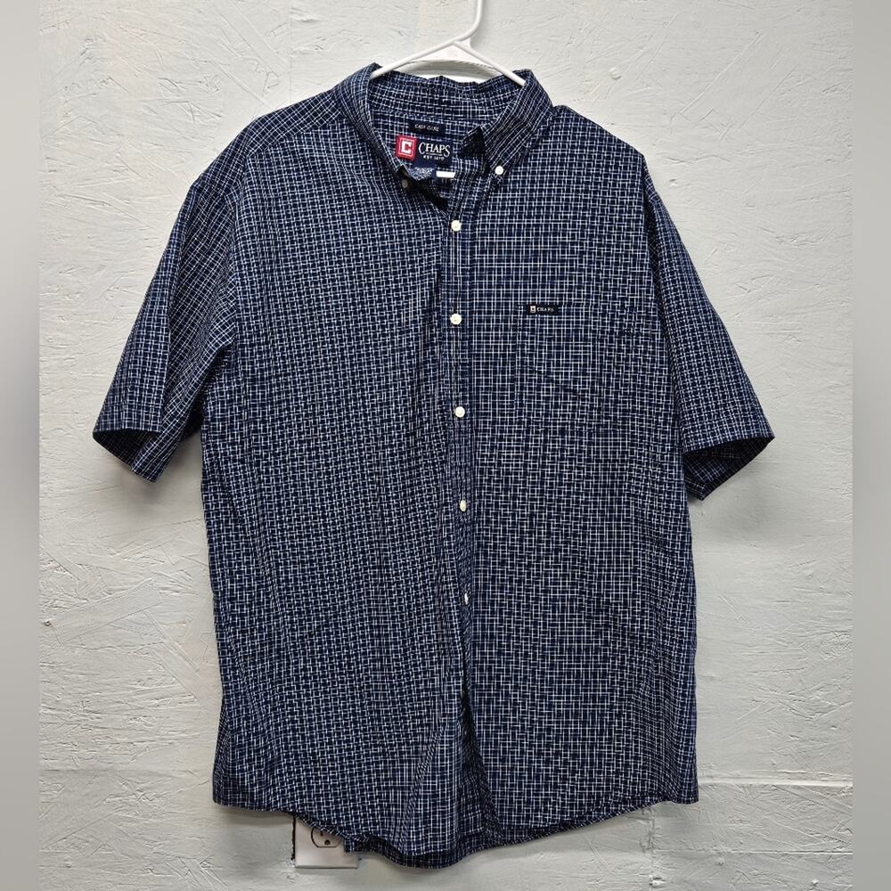 Lot Of 5 Men's XL Button Down Shirts. See Descrition.